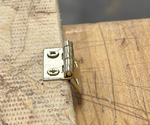 second hinge